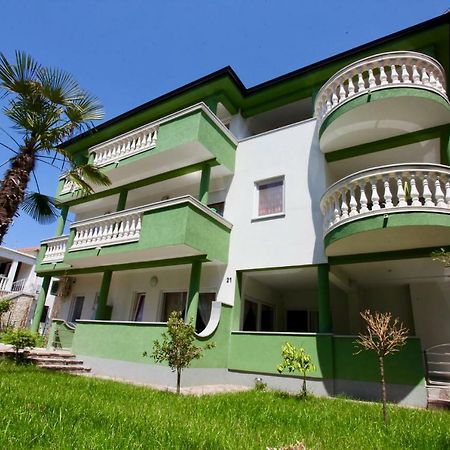 B88 Apartments - Vila Palma Sveti Filip i Jakov Ngoại thất bức ảnh