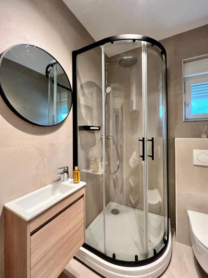 B88 Apartments - Vila Palma Sveti Filip i Jakov Ngoại thất bức ảnh