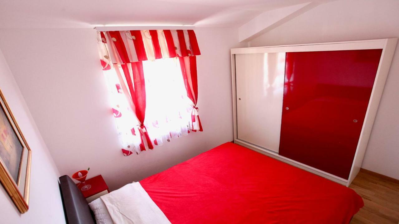 B88 Apartments - Vila Palma Sveti Filip i Jakov Ngoại thất bức ảnh