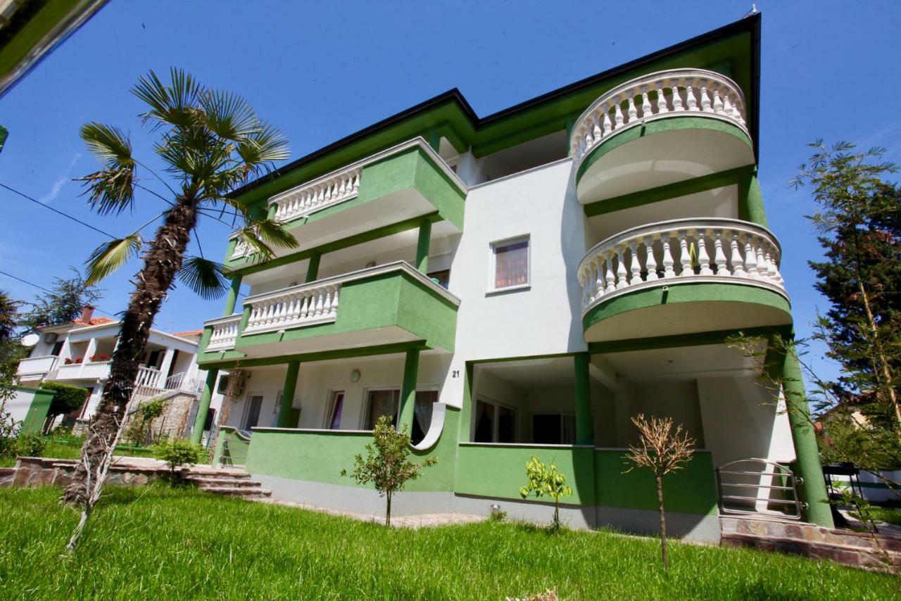 B88 Apartments - Vila Palma Sveti Filip i Jakov Ngoại thất bức ảnh
