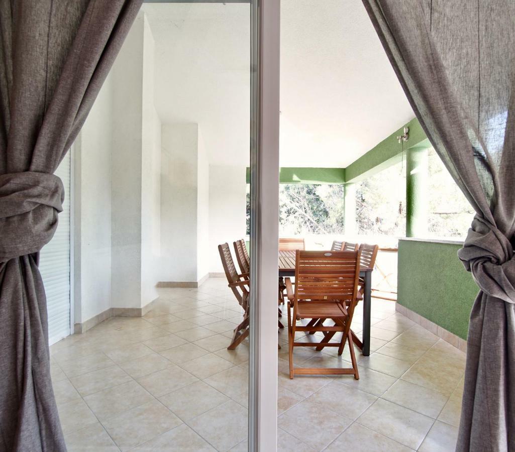 B88 Apartments - Vila Palma Sveti Filip i Jakov Ngoại thất bức ảnh