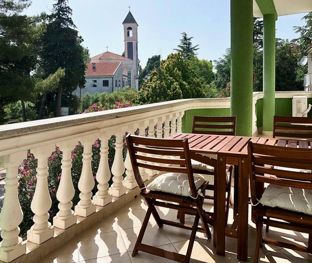 B88 Apartments - Vila Palma Sveti Filip i Jakov Ngoại thất bức ảnh